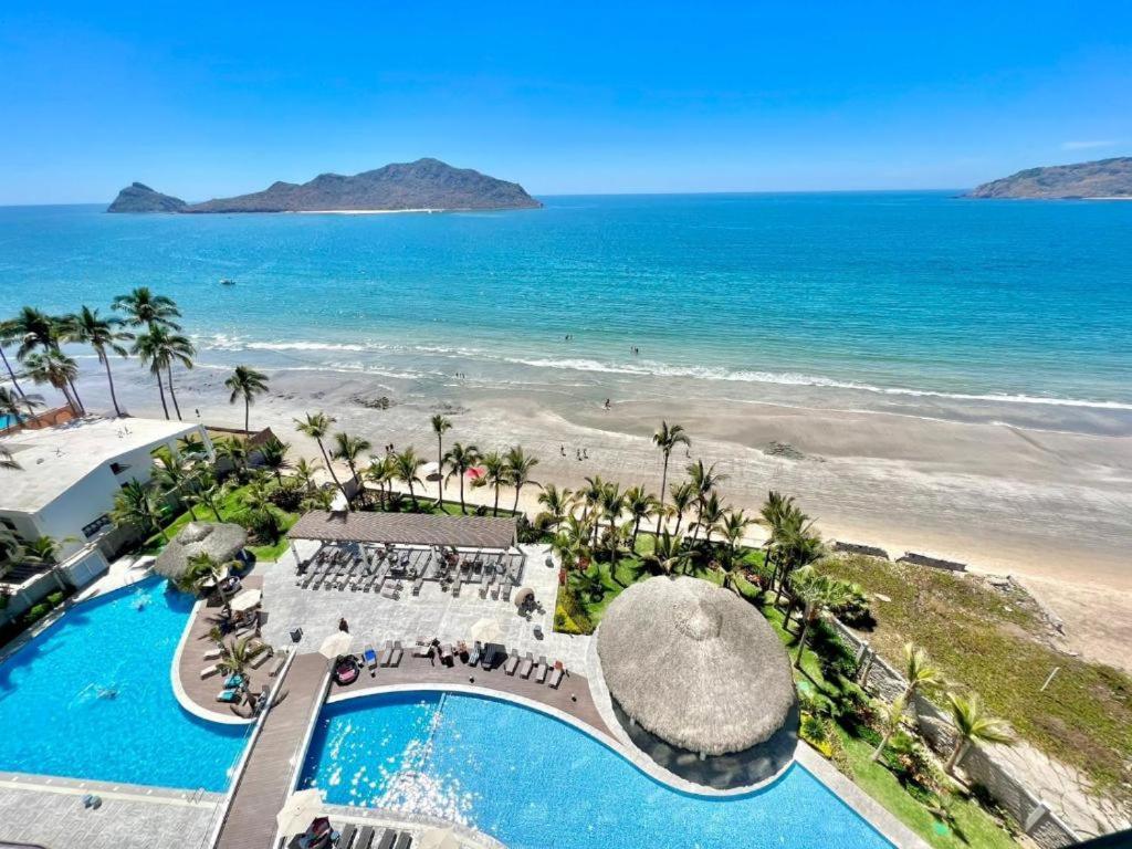 Camino Al Mar "Departamento En Playa" Apartment Mazatlan Luaran gambar